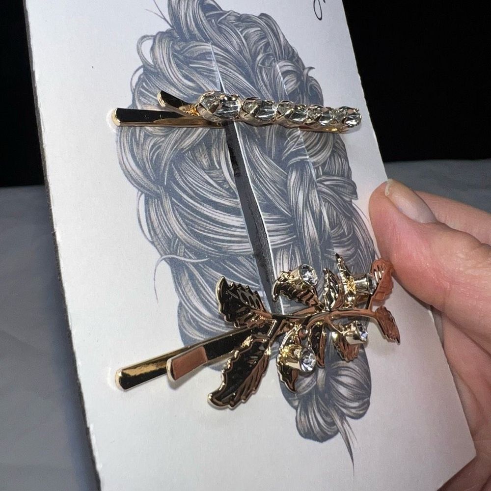 Pretty Little Things Rhinestone Hair Pin Set - Picture 8 of 10